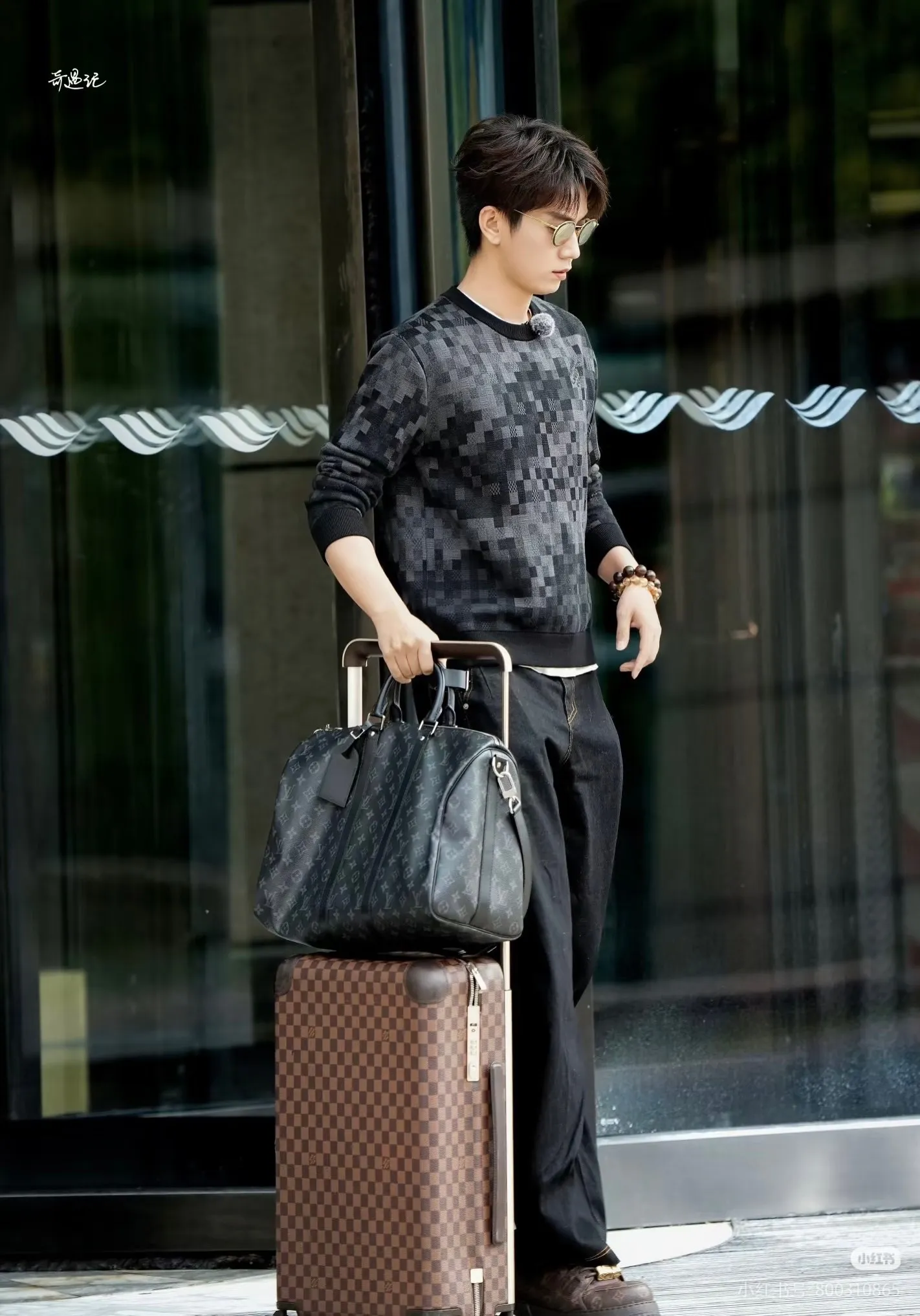 Louis Vuitton/